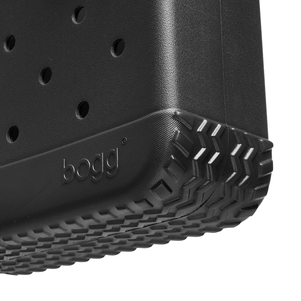 cloudinary__boggbag-ecom__image__upload__BITTY02_BLK01_E__cld.png